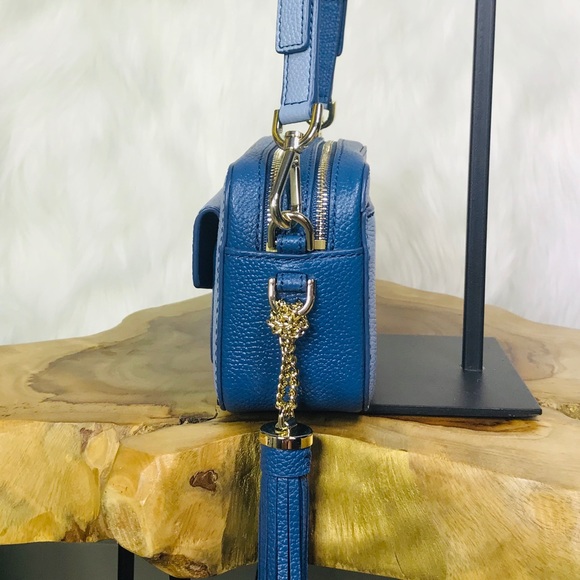 Michael Kors Crossbodies Small Pocket Camera Bag - Picture 3 of 8